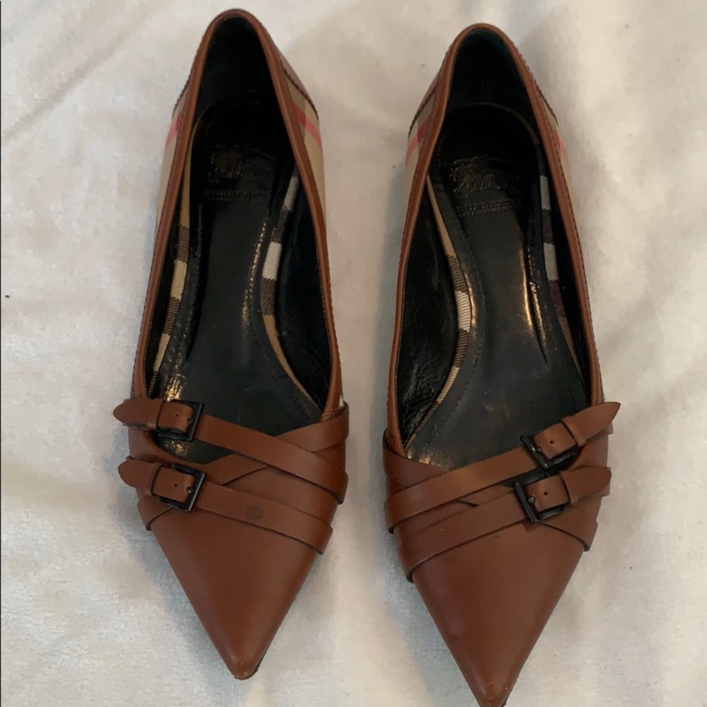Burberry Nova Check Pointed toe flats